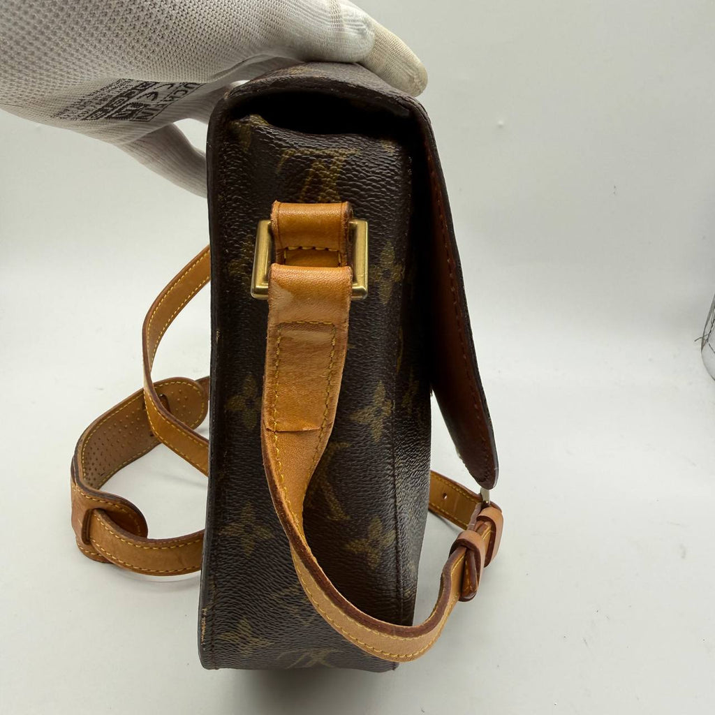 LOUIS VUITTON SAINT CLOUD