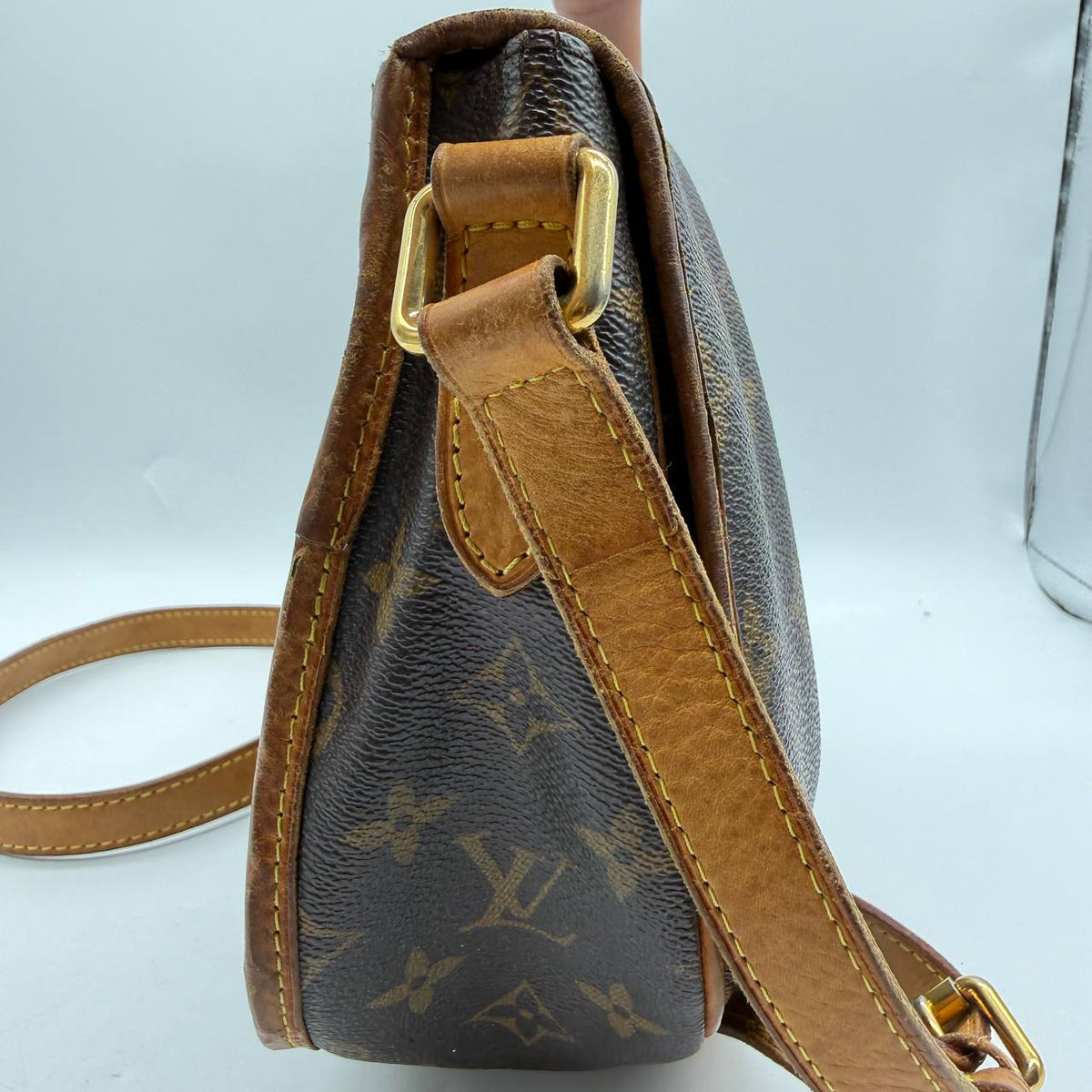 LOUIS VUITTON MENILMONTANT