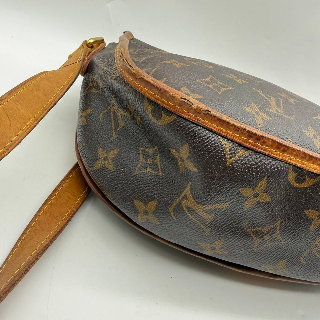 LOUIS VUITTON MENILMONTANT