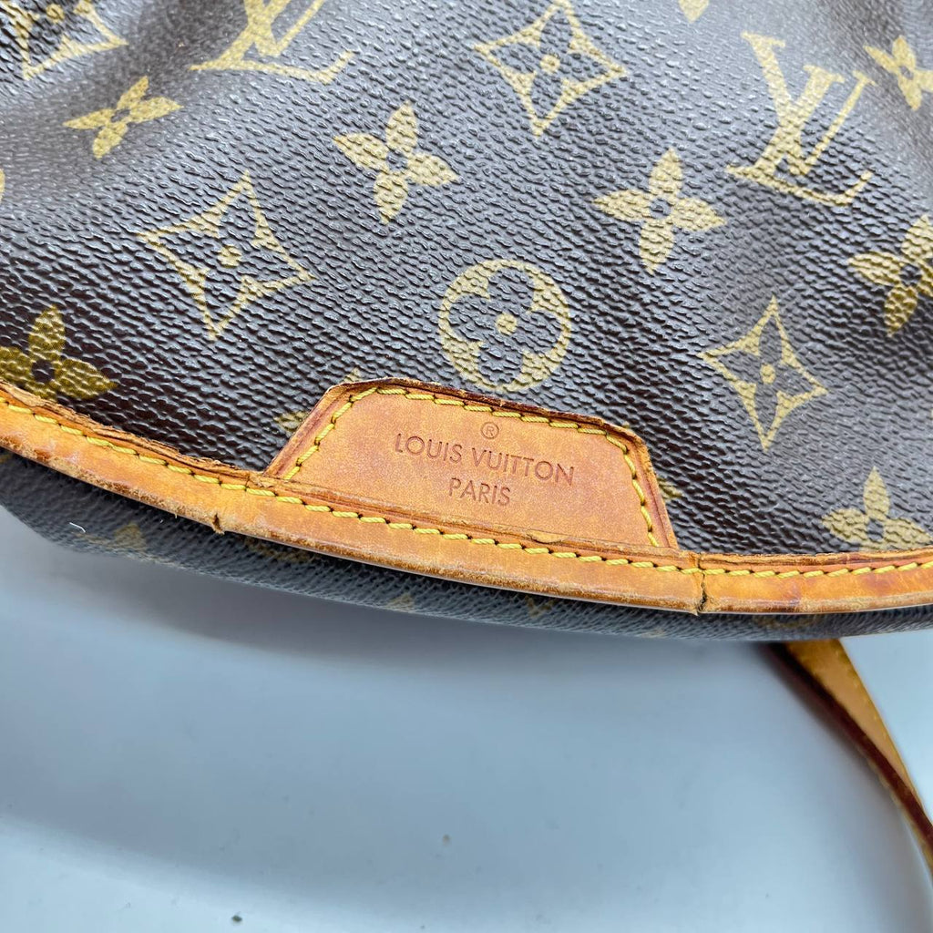 LOUIS VUITTON MENILMONTANT