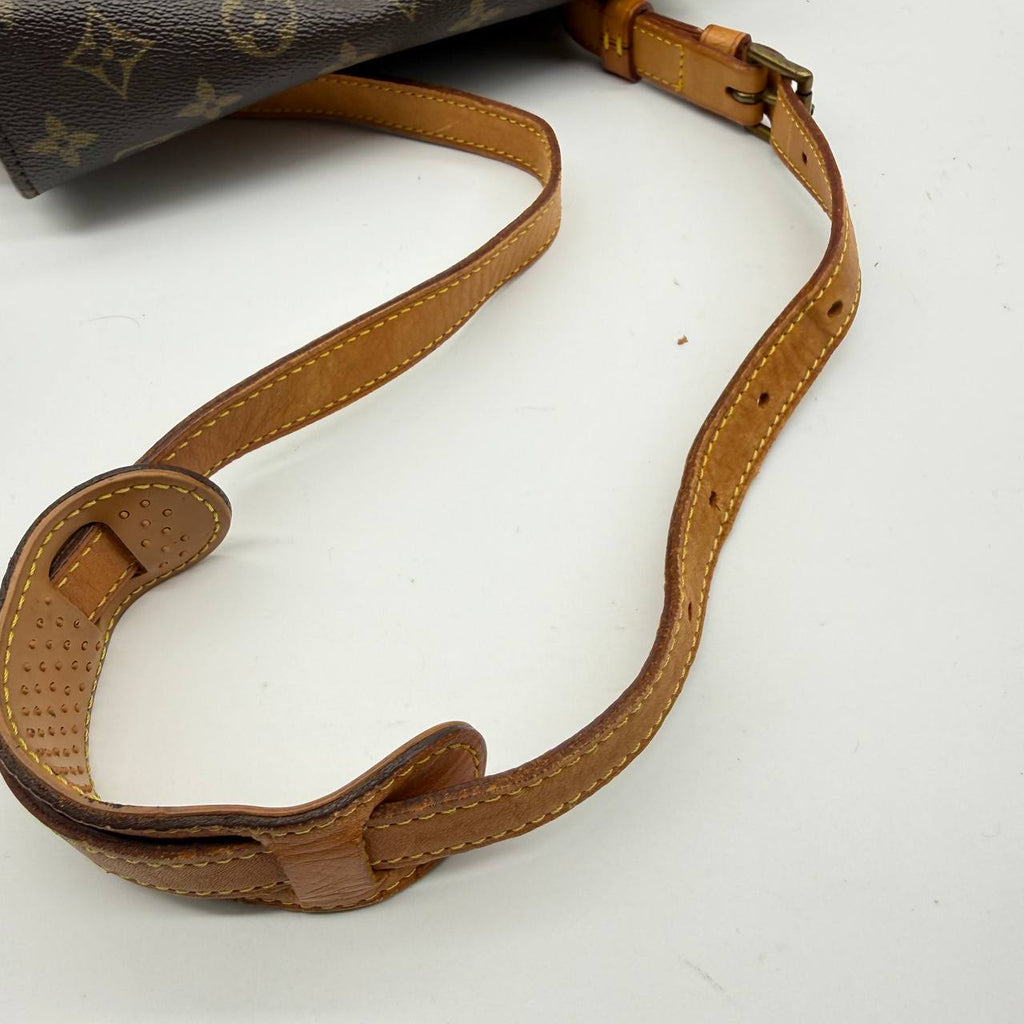 LOUIS VUITTON SAINT CLOUD